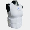 ARAWAZA PROTECTOR SENO Y TORSO MUJER WKF