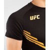 VENUM POLERA UFC REPLICA HOMBRE NEGRA/DORADA